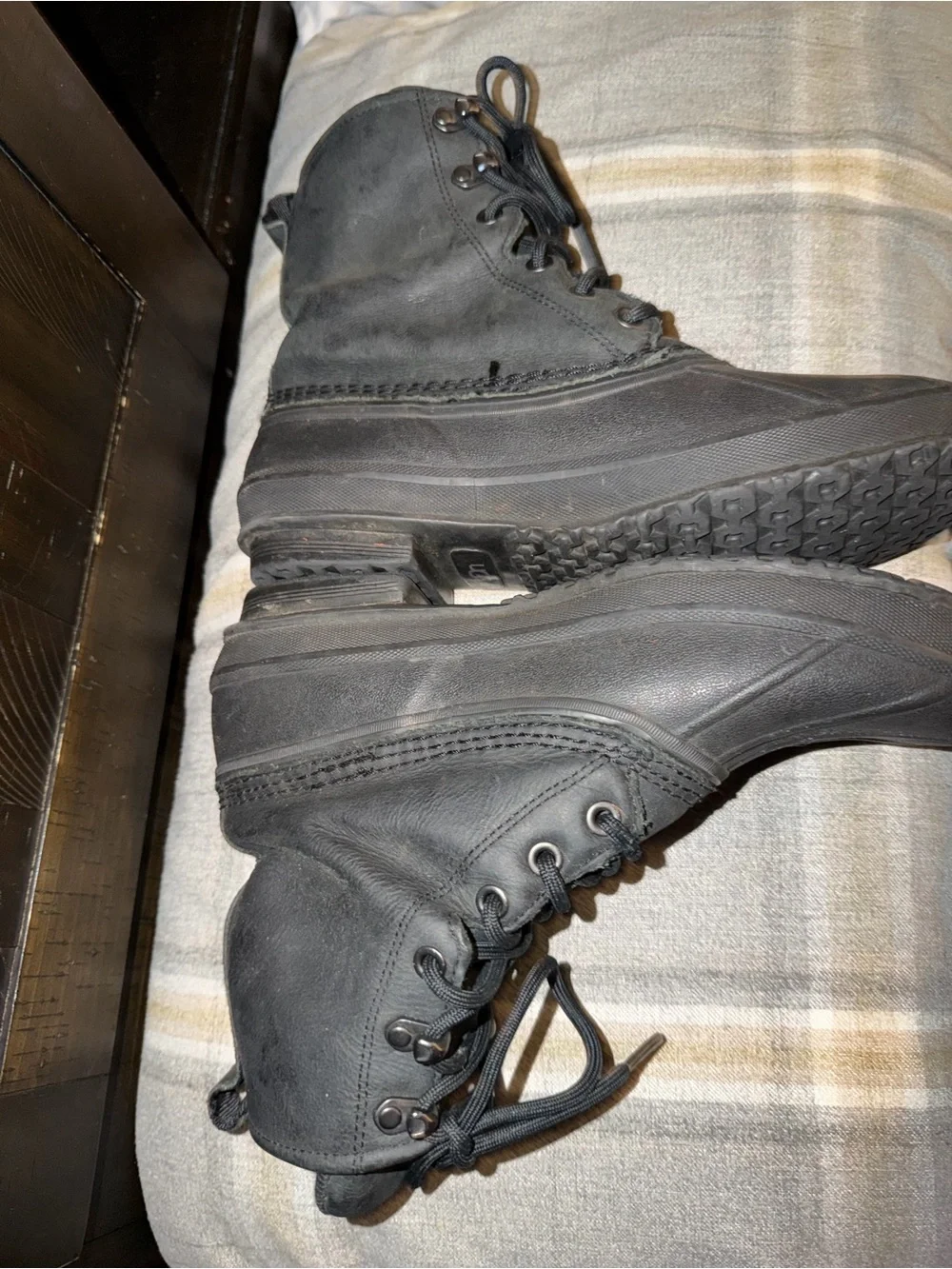 UGG Men's Black Lace-Up Waterproof Winter Boots